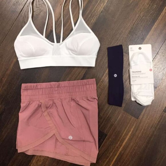 Lululemon Anew Bra Light Support, A/B Cup Size 6 - Picture 9 of 9